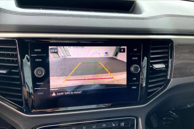 2022 Volkswagen Atlas Cross Sport 3.6L V6 SE w/Technology