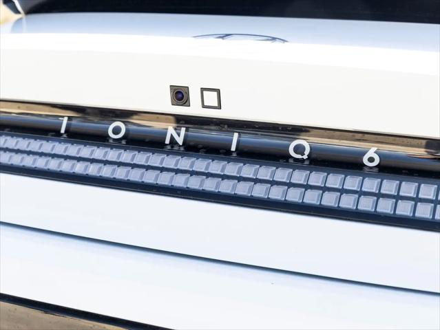 2025 Hyundai IONIQ 6 SE