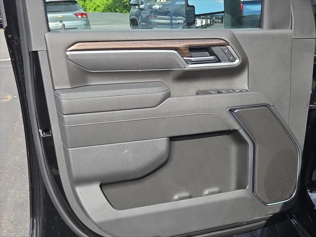2026 Chevrolet Silverado 2500HD Crew Cab, Standard Bed, LT, 4WD