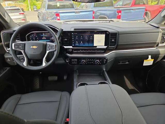 2026 Chevrolet Silverado 2500HD Crew Cab, Standard Bed, LT, 4WD