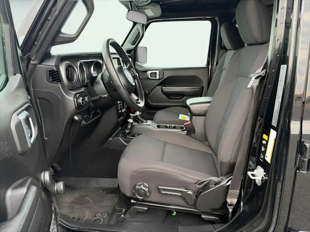 2023 Jeep Wrangler 4-Door Willys Sport 4x4