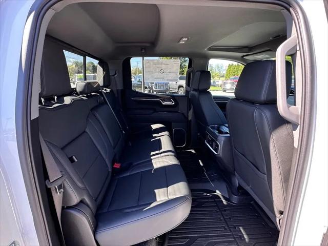 2026 GMC Sierra 1500 Crew Cab, Short Bed, SLT, 4WD