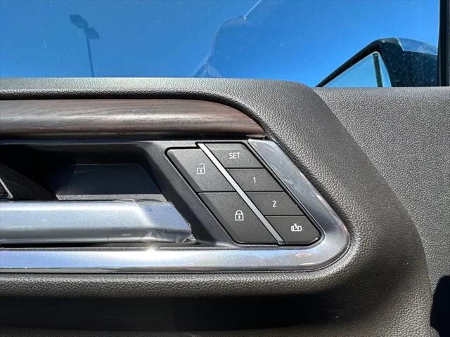 2026 GMC Sierra 1500 Crew Cab, Short Bed, SLT, 4WD