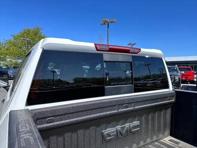 2026 GMC Sierra 1500 Crew Cab, Short Bed, SLT, 4WD