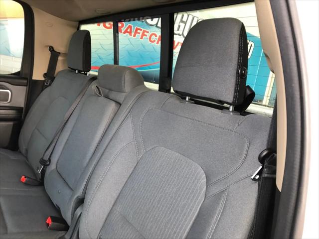 2019 Ram 1500 Big Horn/Lone Star Crew Cab 4x4 5'7" Box