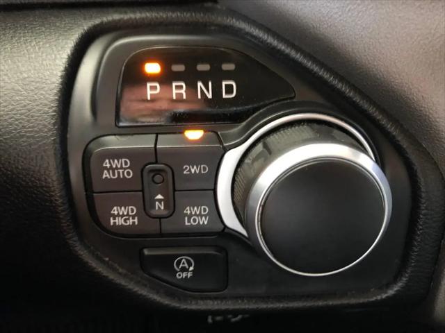 2019 Ram 1500 Big Horn/Lone Star Crew Cab 4x4 5'7" Box