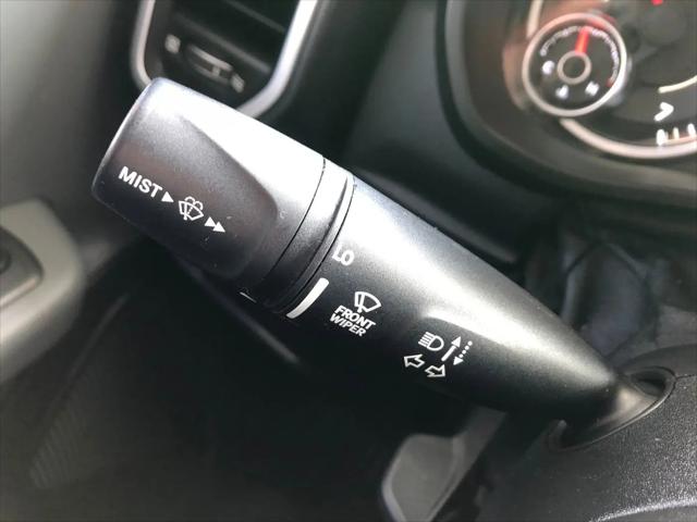 2019 Ram 1500 Big Horn/Lone Star Crew Cab 4x4 5'7" Box