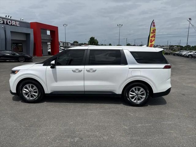 2022 Kia Carnival MPV LX Seat Package