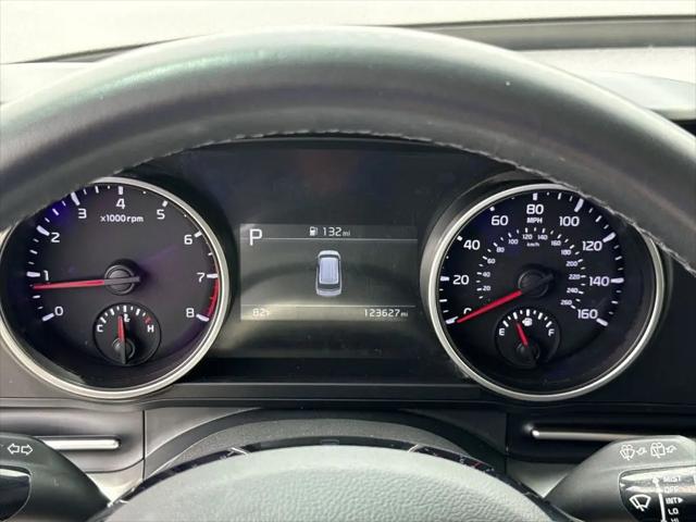 2022 Kia Carnival MPV LX Seat Package