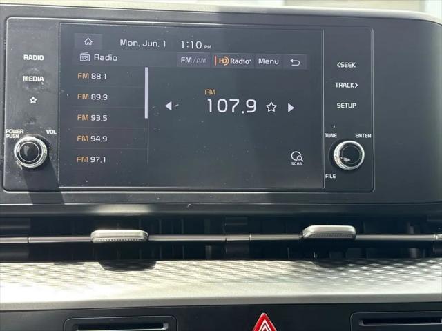 2022 Kia Carnival MPV LX Seat Package