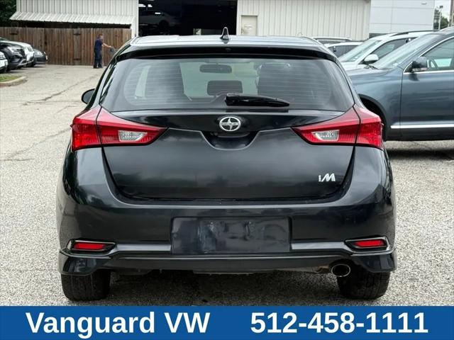 2016 Scion iM Base