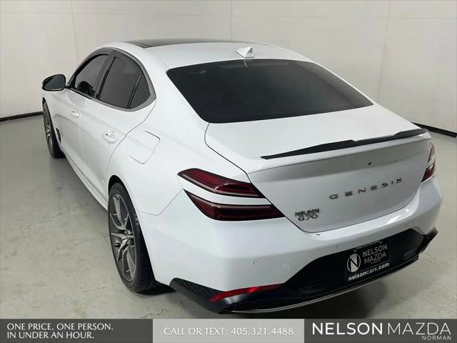 2022 Genesis G70 2.0T RWD