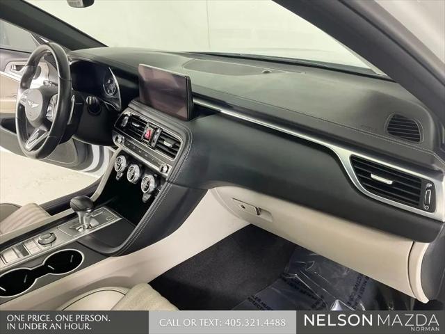 2022 Genesis G70 2.0T RWD