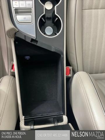 2022 Genesis G70 2.0T RWD