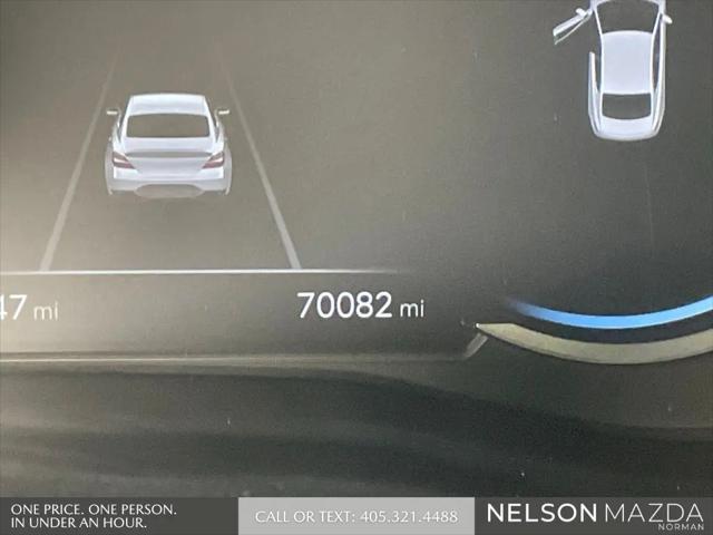 2022 Genesis G70 2.0T RWD