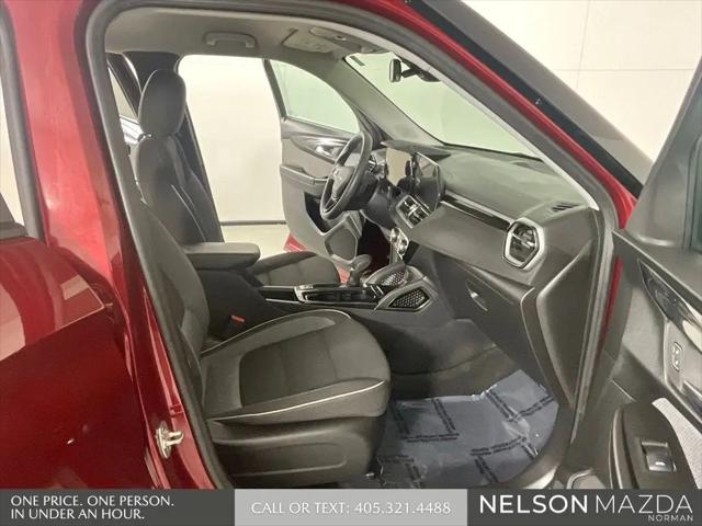 2024 Chevrolet TrailBlazer FWD LT