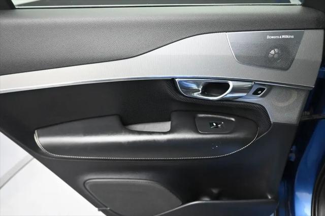 2017 Volvo XC90 T6 R-Design