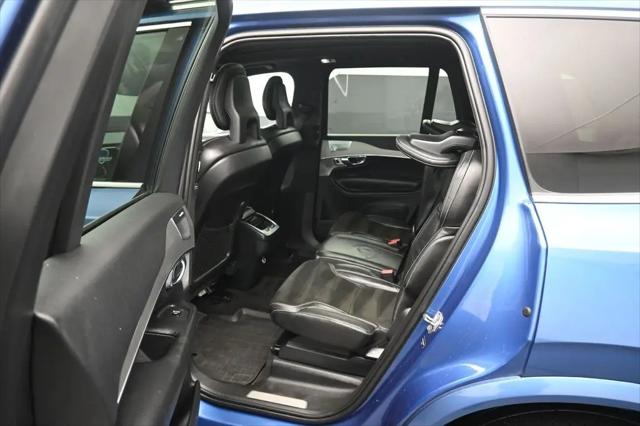 2017 Volvo XC90 T6 R-Design
