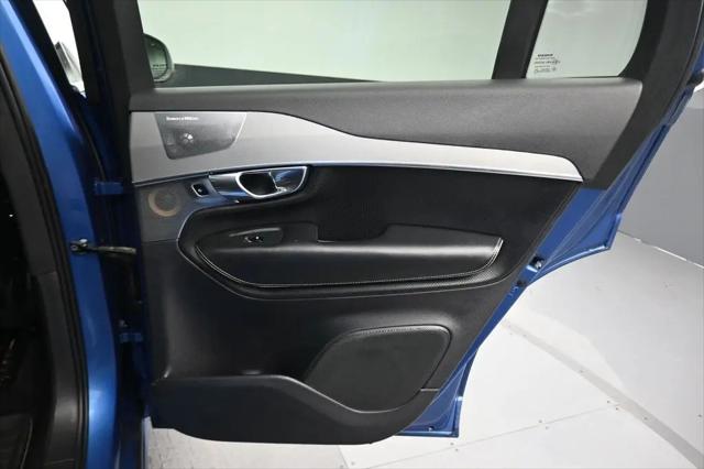 2017 Volvo XC90 T6 R-Design