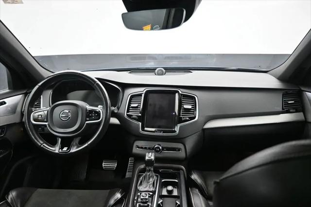 2017 Volvo XC90 T6 R-Design
