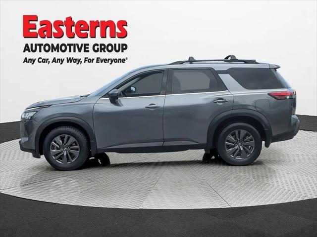 2022 Nissan Pathfinder SV 4WD