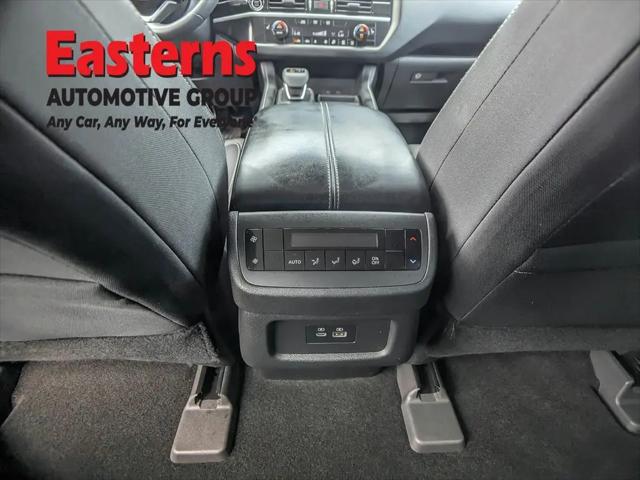 2022 Nissan Pathfinder SV 4WD