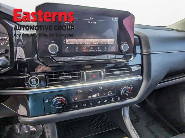 2022 Nissan Pathfinder SV 4WD