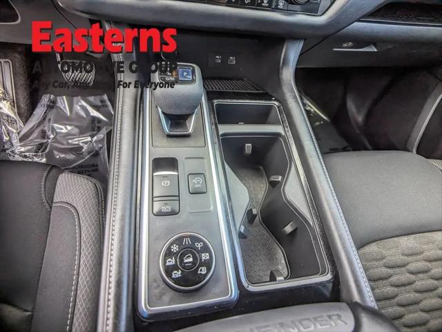 2022 Nissan Pathfinder SV 4WD