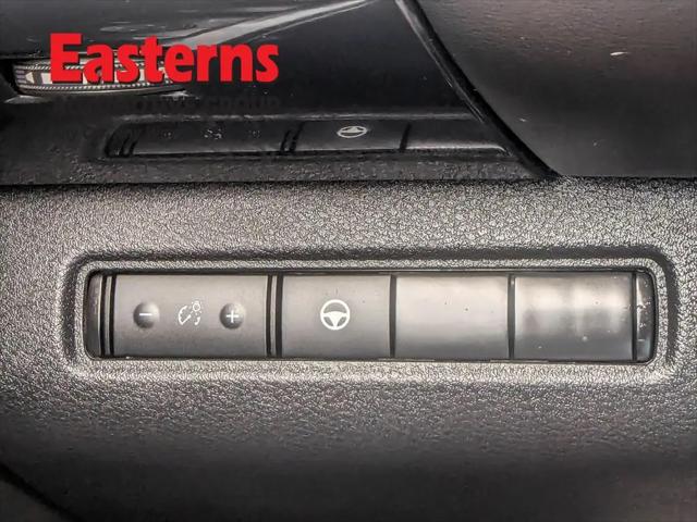 2022 Nissan Pathfinder SV 4WD