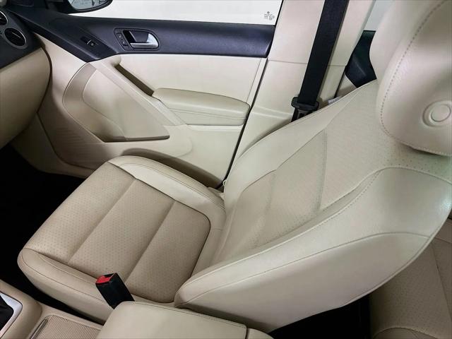 2012 Volkswagen Tiguan SE