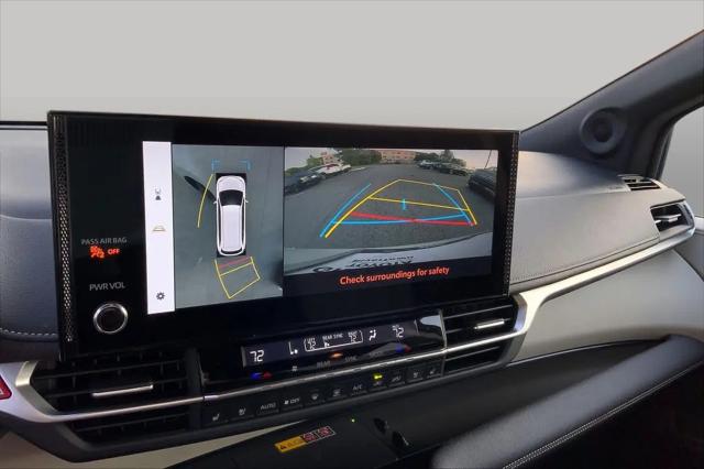2025 Toyota Sienna Platinum