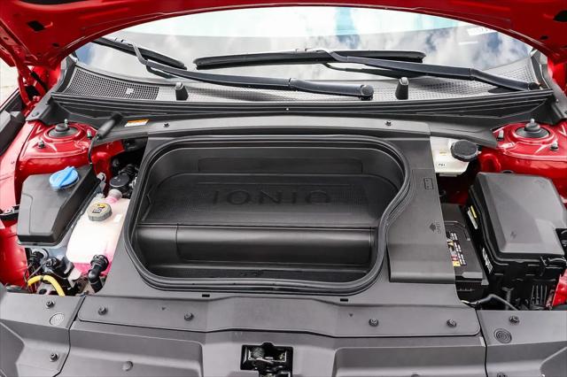 2024 Hyundai IONIQ 6 SE
