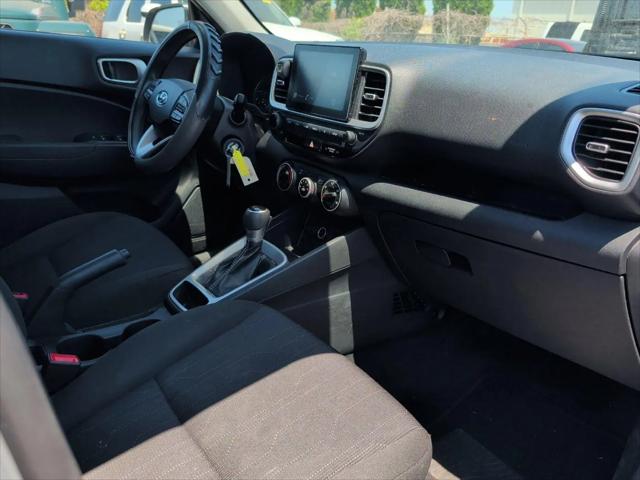 2021 Hyundai Venue SE
