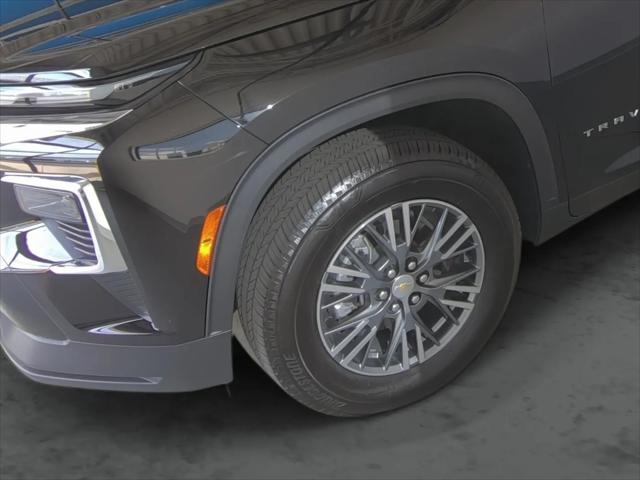2024 Chevrolet Traverse FWD LT
