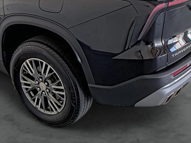 2024 Chevrolet Traverse FWD LT
