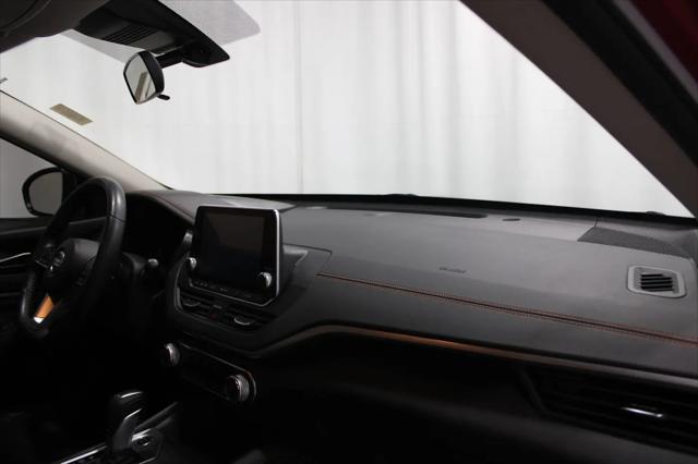 2021 Nissan Altima SR Intelligent AWD