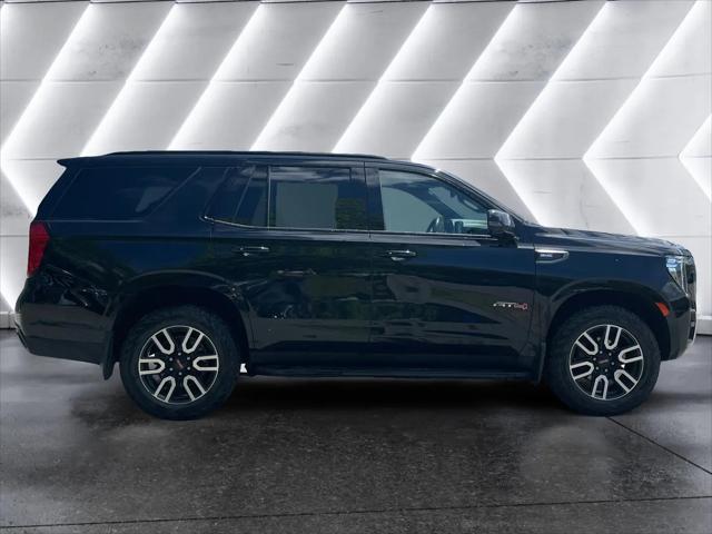 2023 GMC Yukon 4WD AT4