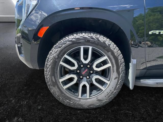 2023 GMC Yukon 4WD AT4