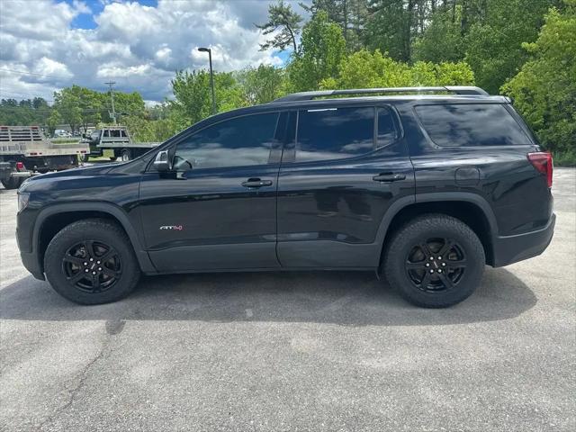 2022 GMC Acadia AWD AT4
