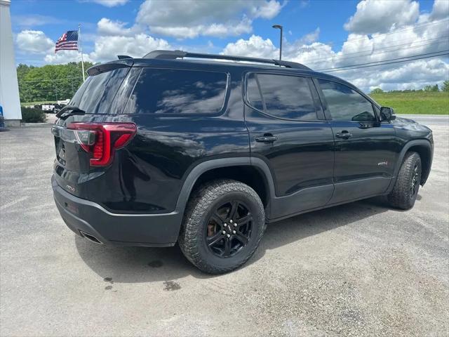2022 GMC Acadia AWD AT4