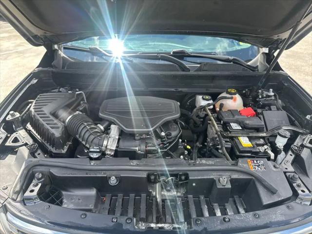 2022 GMC Acadia AWD AT4