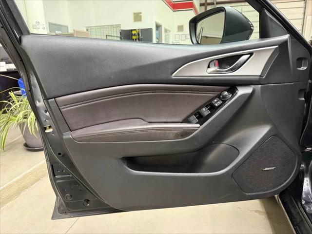 2018 Mazda Mazda3 Touring
