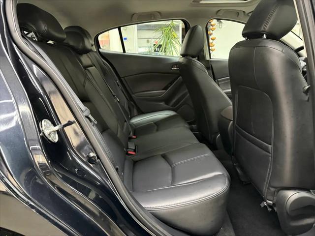 2018 Mazda Mazda3 Touring