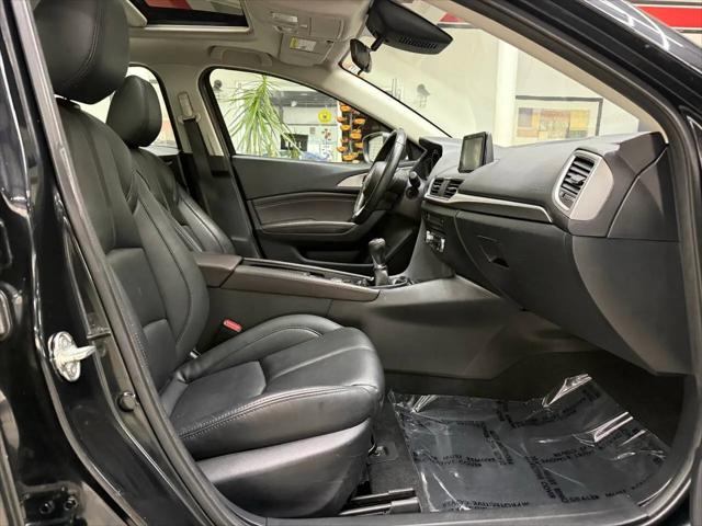 2018 Mazda Mazda3 Touring