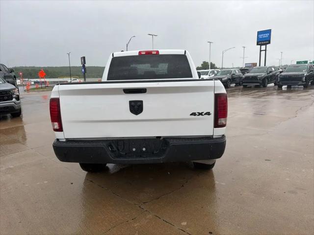 2024 Ram 1500 Classic Warlock Crew Cab 4x4 5'7" Box