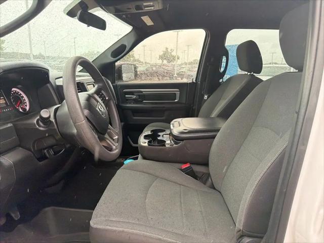 2024 Ram 1500 Classic Warlock Crew Cab 4x4 5'7" Box
