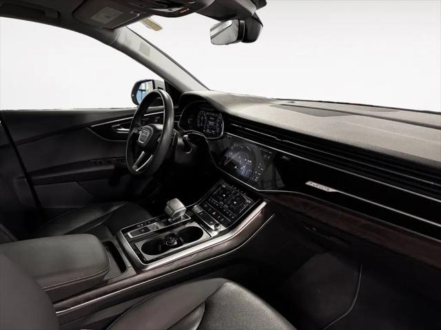 2020 Audi Q8 Premium Plus 55 TFSI quattro Tiptronic