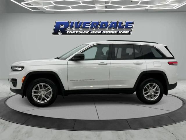 2025 Jeep Grand Cherokee Laredo X 4x4