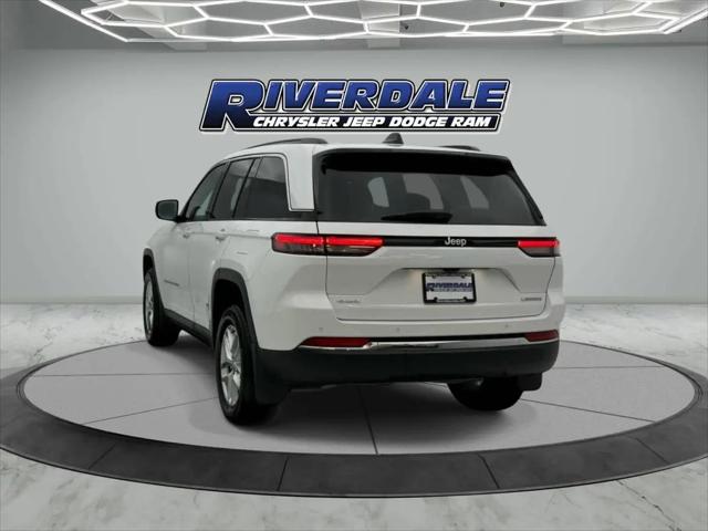 2025 Jeep Grand Cherokee Laredo X 4x4
