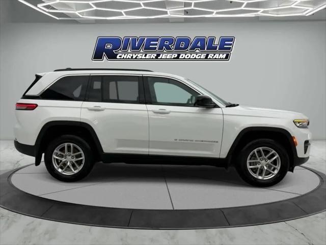 2025 Jeep Grand Cherokee Laredo X 4x4